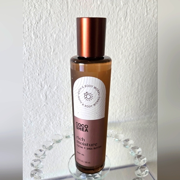 Coco Shea Rich Moisture Body Oil • Bath & Body Works - Picture 1 of 7